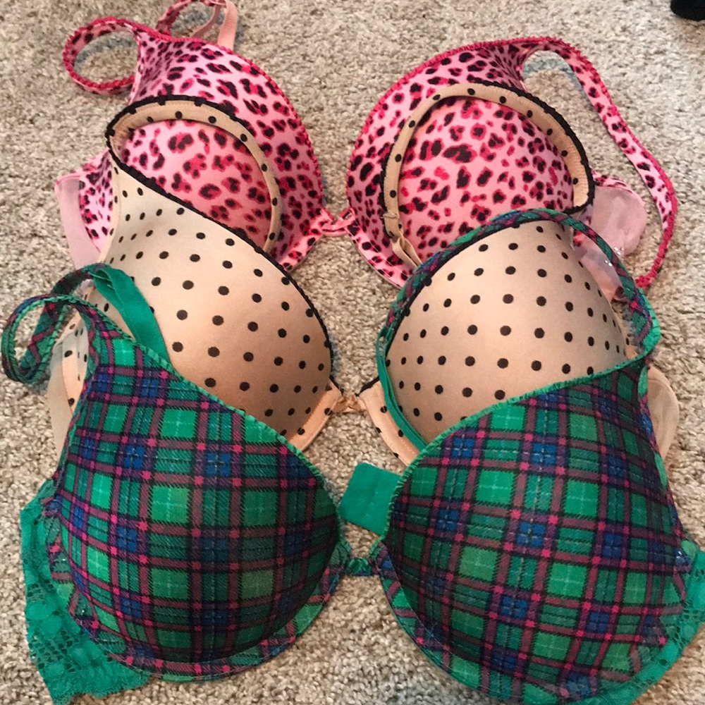 3 VS bras